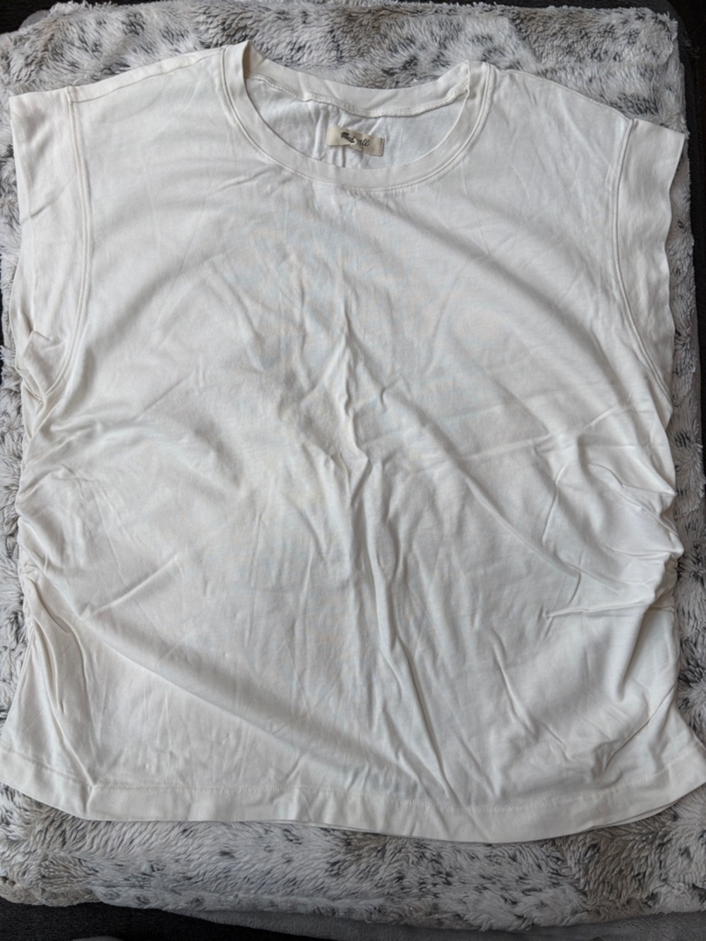 008 Madewell Cream Crewneck Tee With Side Ruching